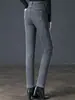 Jeans de Tiro Alto Color Gris Humo con Forro de Felpa para Mujer, Nuevo Estilo de Invierno, Pantalones para Mujeres de Mediana Edad, Pantalones de Tiro Alto Rectos para Madres de 40 Años