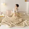 Manta de terciopelo de conejo de lujo ligero de alta calidad, terciopelo de doble cara, engrosada, multifuncional, para aire acondicionado, para la hora de la siesta, manta de regalo, venta al por mayor