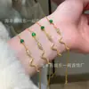 Venta al por mayor de fábrica pequeño rojo departamento material peligroso natural Yang jade verde pulsera de serpiente plata s925 incrustada pequeño fresco Joker