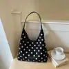 Bolsa Tote de Axila com Textura Simples de Bolinhas Transfronteiriça 2026 Novo Design de Marca Pequena Casual Personalidade Portátil de Ombro