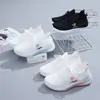 Nuevos Zapatos Blancos de Primavera y Verano para Mujer, Tenis Casuales de Tejido Flyknit, Cómodos, Suela Suave, Transpirables, Zapatos para Correr para Estudiantes