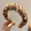 Faixa de cabeça de pelúcia Melard para mulheres, outono e inverno, faixa de cabeça estilosa de coroa alta com dentes, antiderrapante, acessório de cabelo para pressionar o cabelo