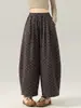 Pantalones casuales de otoño 2026 para mujer, estilo nuevo con dobladillo curvo, diseño de pierna ancha de lunares, cintura elástica, corte holgado, estilo globo y un largo casual recortado