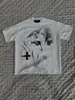 Camiseta branca estilo retrô americano desgastada com estampa de casal de personagens de desenho animado, manga curta, estilo punk Y2K, nicho, modelagem solta, camiseta casual