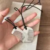 Colar Pente Pequeno de Prata, Pingente Longo Vintage para Mulheres, Design de Nicho, Novo Acessório de Corrente para Suéter, Tendência