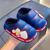 Pantuflas de algodón para niños de Ultraman para otoño e invierno, impermeables y cálidas, con forro de felpa, adecuadas para niños, y diseñadas con un talón para mayor comodidad