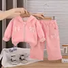 Conjunto de Ropa de Otoño para Niñas 2026 Nuevo Estilo Conjunto de Primavera Otoño para Bebés y Niños Conjunto de Dos Piezas con Sudadera y Mangas Largas para Bebé Niña Venta al por Mayor