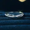 Anillo de Plata de Ley S925 con Diamante en Montura Cruzada Rama de Olivo para Mujer, Anillo Versátil Estilo Lujo Ligero