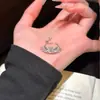 Anillo Deslizante de Cinco Piedras en Fila Full Diamond de Plata de Ley S925, Estilo de Lujo Ligero de Gama Alta, Anillo para Dedo Índice de Mujer, Nicho Venta al por Mayor por Transmisión en Vivo