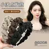 Diadema plisada de lunares con dientes, diseñada para hacer que la frente parezca más alta y el rostro más pequeño, antideslizante, diadema para peinar el cabello, retro y elegante, accesorio para el cabello versátil