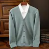 Novo Cardigã de Tricô 100% Lã para Primavera e Outono Masculino, Gola V Manga Longa Estilo Coreano Solto Cor Sólida Jaqueta, Suéter Versátil Tendência