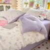 Conjunto de quatro peças de algodão com toque de nuvem de camada dupla, lençol de cama de algodão lavado, capa de edredom, conjunto de três peças para dormitório estudantil, capa de edredom individual