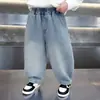 Jeans de Primavera y Otoño para Niños 2026 Nuevo Estilo Otoño Pantalones Rectos con Pedrería Pantalones Largos Elegantes Holgados de Moda para Niños