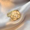 Anillo Camelia Francés Suave para Mujer Diseño Nicho de Alta Gama Lujo Ligero Pequeño Estilo Chanel Anillo de Dedo Abierto Retro