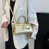 Bolsa transversal para o dia a dia da Kelly, moderna e estilosa, com alça única; nova bolsa versátil 2026 para mulheres