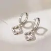 Pendientes de Trébol de Cuatro Hojas de Cobre con Microincrustaciones de Circonita Estilo Coreano, Pendientes Versátiles de Moda Minimalista Huecos