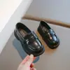 Zapatos de Cuero para Niñas 2026 Primavera y Otoño Estilo Nuevo Zapatos de Princesa de Suela Blanda para Niños Zapatos Escolares Negros Mocasines Casuales Slip-On