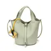 2026 Verano Estilo Coreano Moda Bolso de Cubo de Mano para Mujer Bolso de Hombro Simple Elegante Bolso Cruzado de Nicho para Mujer