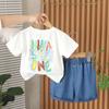 Traje de Moda de Verano para Niños 2025 Ropa de Moda de Verano para Bebé Niños Estampado de Letras de Colores Manga Corta Dos Piezas Venta al por Mayor