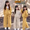 Conjunto deportivo para niñas, nueva colección otoño 2026, elegante y moderno, sudadera con capucha y cárdigan, conjunto de dos piezas para niñas mayores