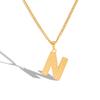 Colar de aço titânio nicho feminino ins vento 26 letras inglesas favo de mel colar de personalidade irregular feminino atacado