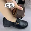 Sapatos Casuais Femininos de Couro Macio Retrô 2026 Outono Novo Bico Redondo Cano Baixo Leves Tendência Sola Rasa Sapatos para Mãe