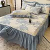 Faldón de Cama Acolchado de Algodón Lavable Estilo Princesa Protector de Colchón de una Pieza Otoño/Invierno Sábana de Cama de Cobertura Total con Volante Juego de Tres Piezas