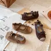 Otoño 2026 Nuevos Zapatos de Cuero para Niños Estilo Bosque Retro Moño Gamuza Poco Profundos Estilo Ballet Zapatos de Princesa para Niñas