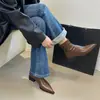 Botines de Punta Fina Estilo Francés First Encounter para Mujer, Nueva Colección Otoño/Invierno 2026, Tacón Grueso, Botas Elásticas Adelgazantes, Tacón Medio Plateado