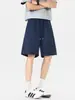 Pantalones cortos deportivos de seda helada de estilo americano de secado rápido para hombre, pantalones cortos de verano holgados de pierna recta hasta la rodilla con cordón, pantalones casuales versátiles de trabajo de longitud media