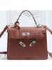 Fábrica de Origen de Exportación Transfronteriza Bolso Kelly para Mujer 2025 Nuevo Bolso de Hombro de Moda Retro Bolso Cruzado Casual Europeo y Americano