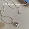 Diseño Nicho Coreano Joyería de Alta Gama Estilo Ins Collar Hueso de Serpiente Nariz de Cerdo S925 Plata de Ley Mostrando la Textura de la Clavícula