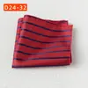 Bolsillo de la Camisa del Traje Bufanda Banquete de Bodas Negocios Poliéster Seda Bufanda Cuadrada Pequeña Pañuelo de Bolsillo Fábrica de Shengzhou Pañuelo Rayado para Hombres