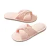 Directo de la fábrica de origen, múltiples colores disponibles, pana, apto para todas las estaciones, unisex, pantuflas de casa, personalizado, dropshipping