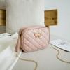 Bolsos de Verano para Mujer 2024 Nuevo Bolso Cruzado Acolchado Bolso de Cadena de Moda Bolso para Teléfono Móvil Bolso de Hombro Bolso de Alta Gama