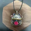 Pingente Gato Vazado Esmaltado Wenyi Fan Guofeng Pingente Gato Auspicioso Azul Queimado Retrô para Presente de Aniversário de Amigos