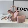Bolsa de Cubo de Moda para Madre Diseño Nicho Bandolera Bolso Pequeño para Mujer 2024 Nuevo Estilo Coreano Ins Bolso de Hombro para Viaje Diario