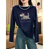 Elegante y versátil look de dos piezas, camiseta blanca de algodón puro con cuello redondo y manga larga para mujer, estilo commuter, top moderno que rejuvenece