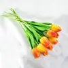 Tulipas Florais Artificiais de PU Hidratantes Flores Artificiais Flores para Festa de Casamento Decoração de Casa Flores Comércio Exterior Transfronteiriço Fabricantes de Flores Atacado