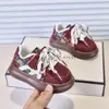 Zapatillas Deportivas para Niños 2026 Otoño Nuevo Estilo Zapatos Casuales para Niñas Zapatillas de Entrenamiento de Moda para Niños Mayores Zapatos Deportivos de Suela Blanda