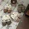 Chinelos de sola grossa Henan Sanpo, chinelos bordados encaracolados de sola grossa 20596