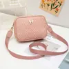Bolsa Cruzada Acolchada Bordada de Moda Casual Estilo Nacional para Viajes Diarios Bolsos Compactos para Dama Bolso de Hombro