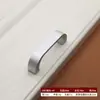 Mango de aleación de aluminio alargado en forma de U para gabinete de espacio redondo moderno simple de una palabra mate puerta de armario manija oculta oscura