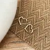 Pinzas para Orejas Únicas con Forma de Corazón Grande Exagerado Color Dorado, Pendientes de Estilo Vintage Nuevos, Artículos de Regalo, Accesorios para Orejas Minimalistas de Nicho al por Mayor