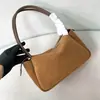 Bolso de Mano de Cuero Gamuzado P's 1Ba444 Se Puede Llevar en la Mano o al Hombro, Bolso de Piel de Vaca a la Moda