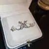 Oferta Especial Aretes de Mariposa para Mujer, Pequeños y Delicados, Lujo Ligero, Sensación de Alta Gama, Forma Geométrica de Nicho, Estilo Nuevo 2023
