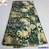 Tecido brocado jacquard macio com relevos, padrão vintage azul e branco, bordado com fios dourados e prateados, adequado para saia cheongsam