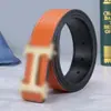 Cinturón Casual Nuevo de Cuero Liso Transfronterizo para Hombre, Cinturón de Piel de Vaca de Alta Gama con Hebilla en H y Letras, Estilo Versátil y de Moda para Hombre