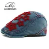 Boina de Mezclilla y Algodón Bordada con Estrella de Cinco Puntas Estilo Étnico Personalizada para Mujer Gorra Pico de Pato Británica Versátil Gorra Adelante para Hombre