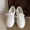 Tênis branco de lona com estampa de grou branco, sapatos baixos para mulheres, estilo casual novo de verão ins, sapatos versáteis e respiráveis para mulheres na primavera